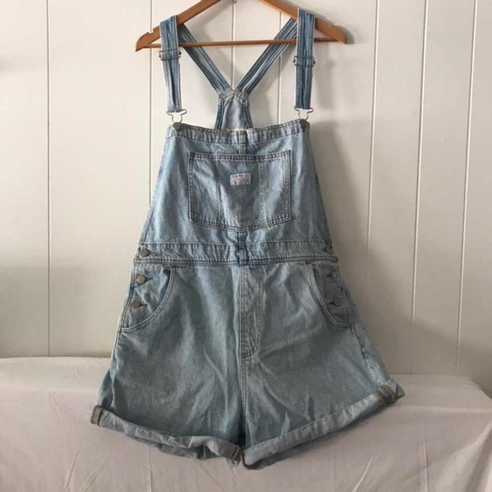 Levis 32in womens shortalls short overalls - light blue denim